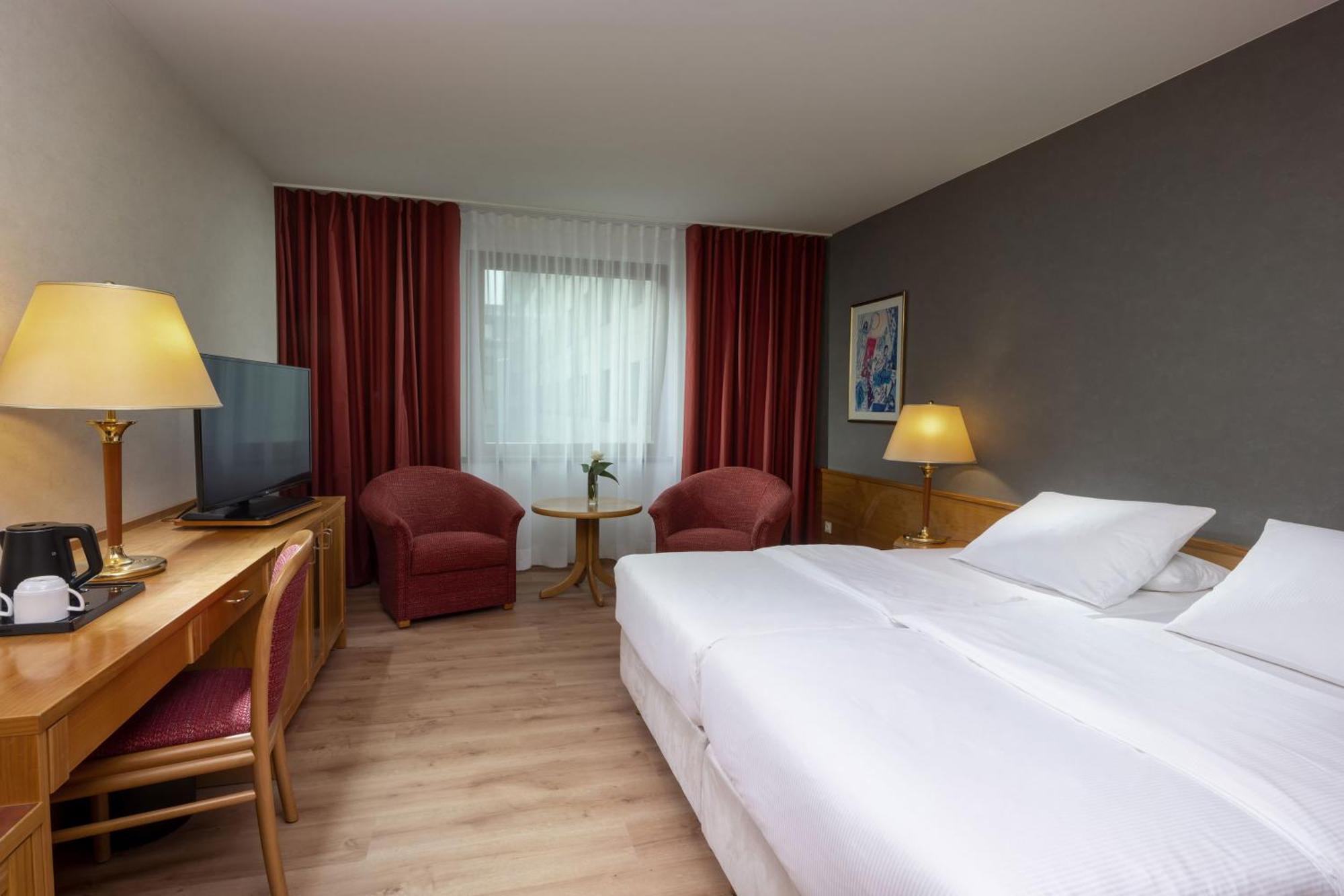 Maritim Hotel Magdeburgo Exterior foto