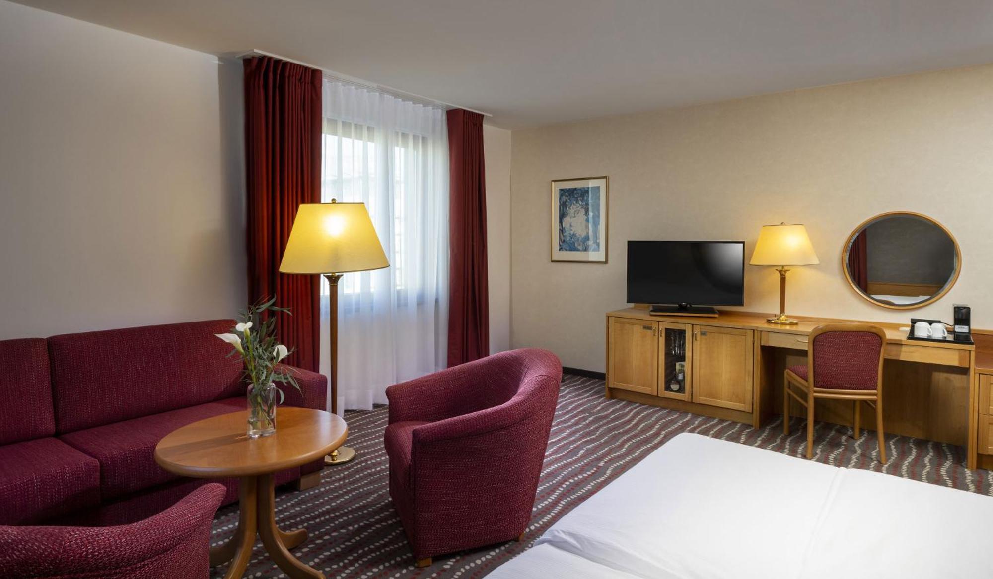 Maritim Hotel Magdeburgo Exterior foto