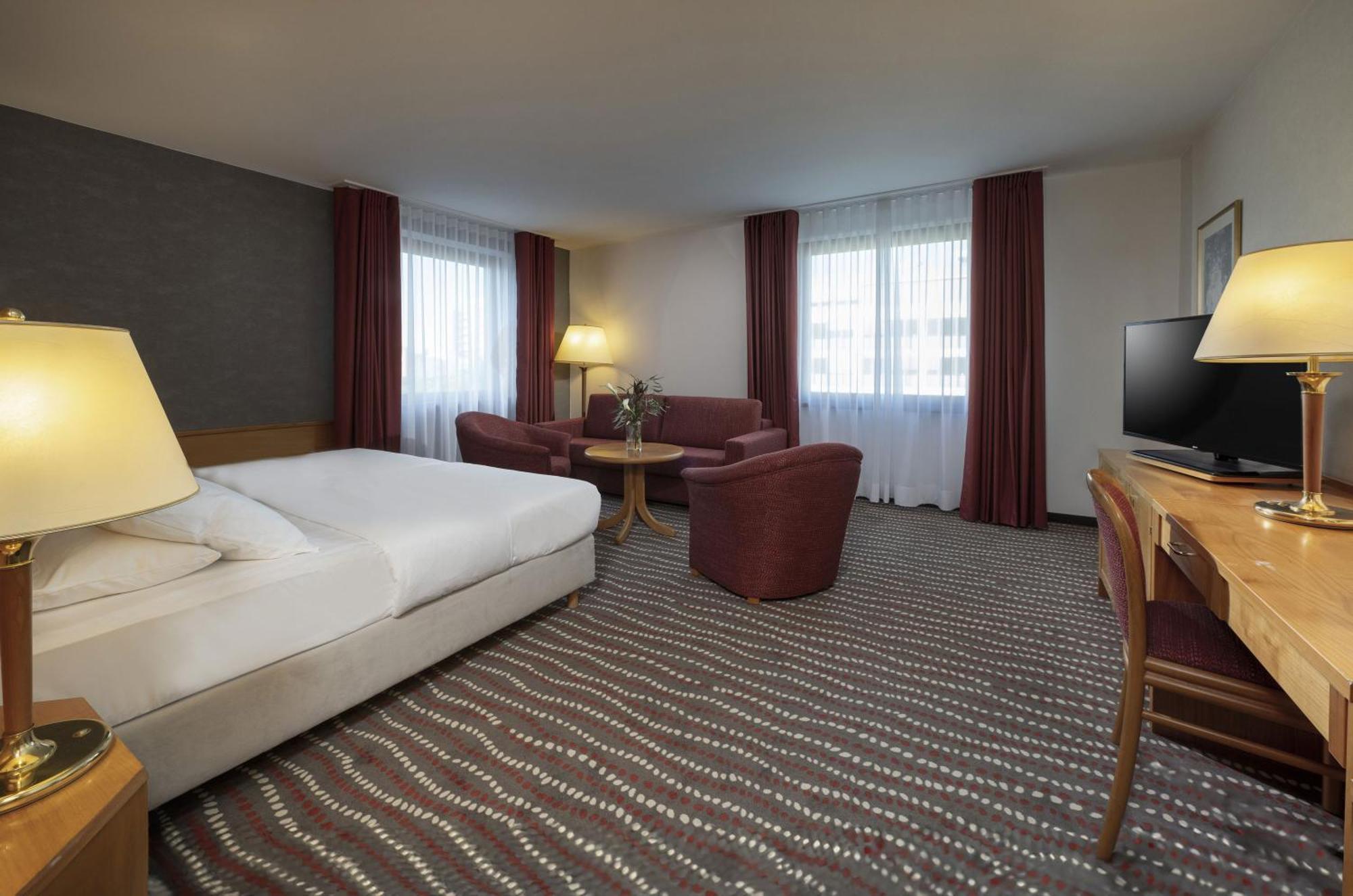 Maritim Hotel Magdeburgo Exterior foto